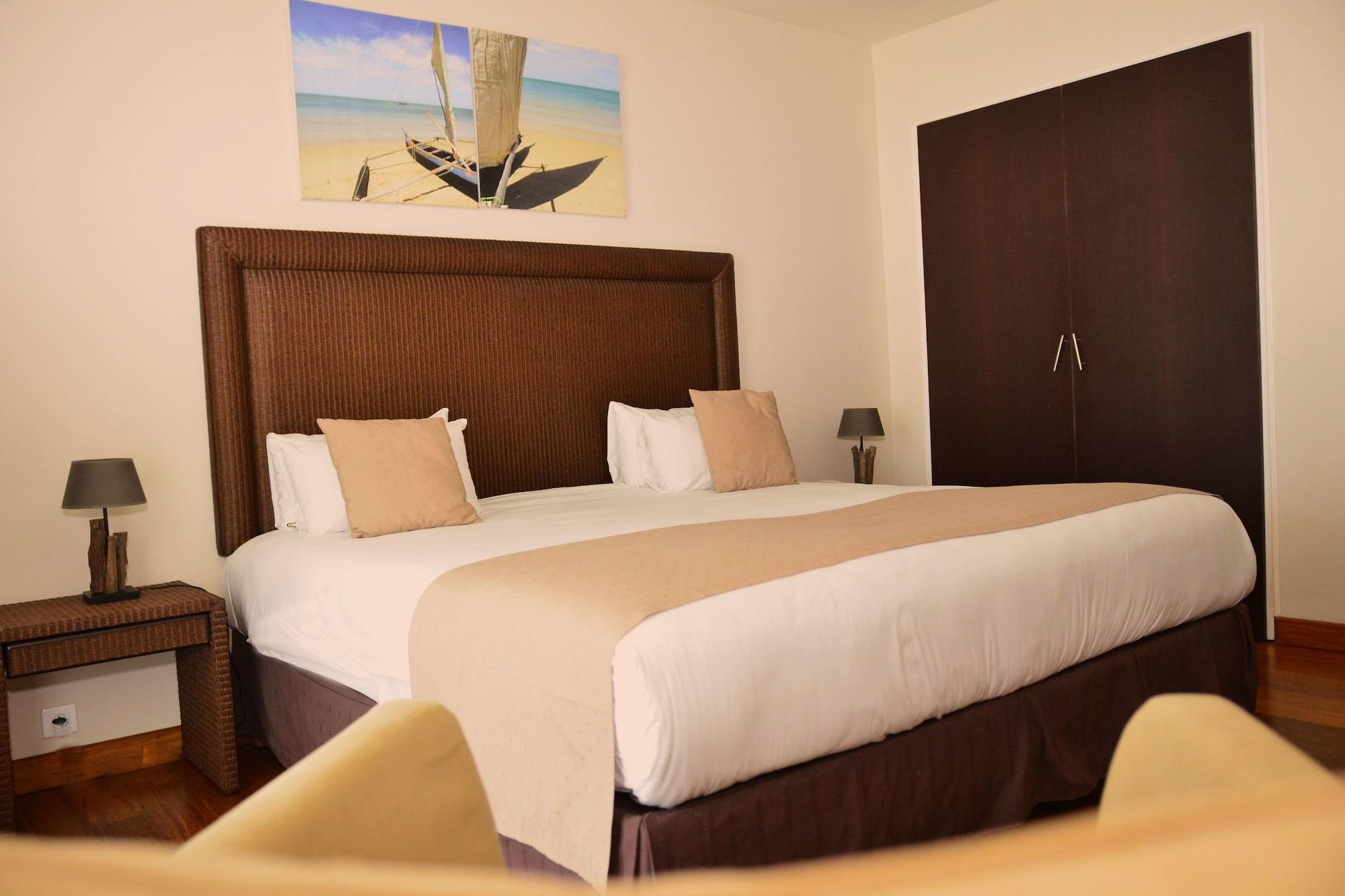 Hotel Fleur D'Epee 르 고지에 외부 사진